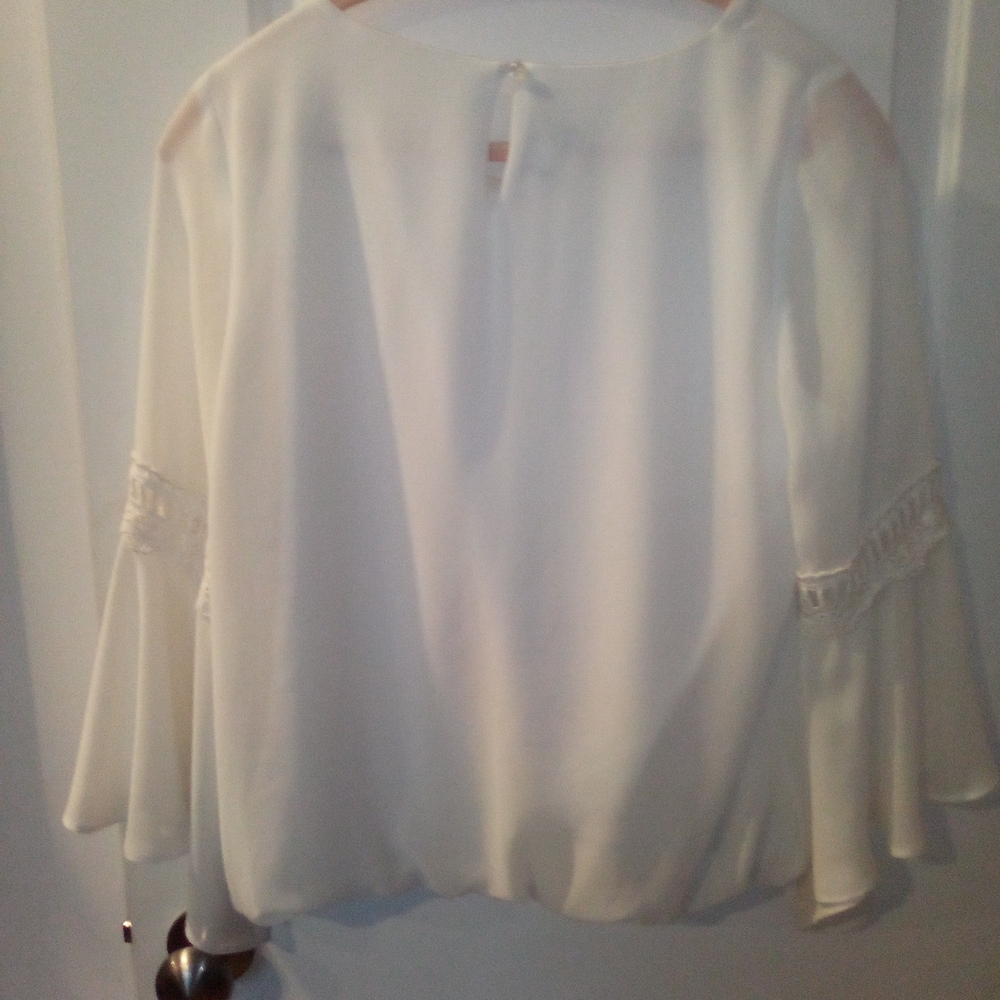 BCX Cottagecore Romantic Coquette Lace Insets Bell Sleeve Blouse Size Large - Picture 7 of 7